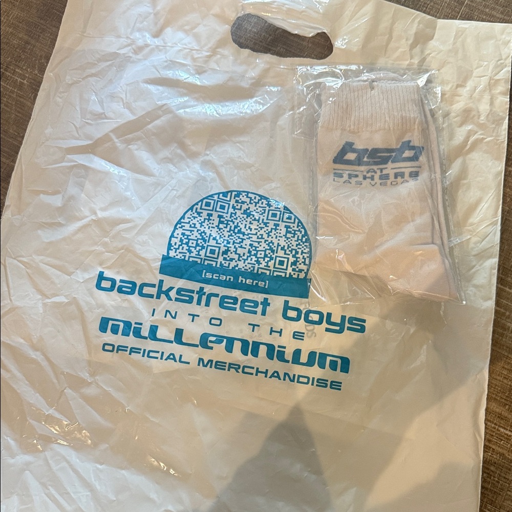 New Backstreet Boys socks Las Vegas into the millennium
